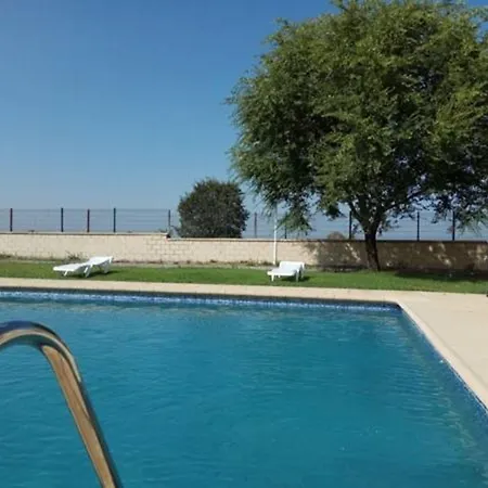 Alonso De Monroy Hotel 3*