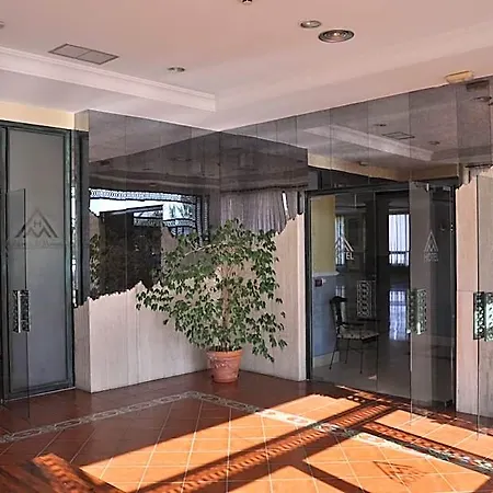 Alonso De Monroy Hotel