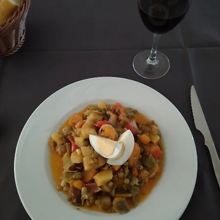 Alonso De Monroy 酒店