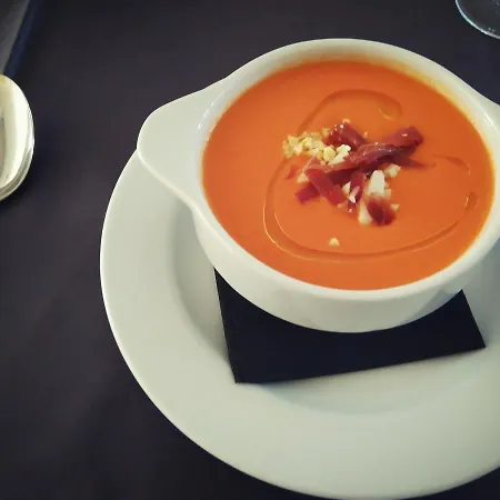 فندق Alonso De Monroy 3*