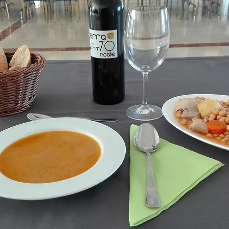 Szálloda Alonso De Monroy 3*