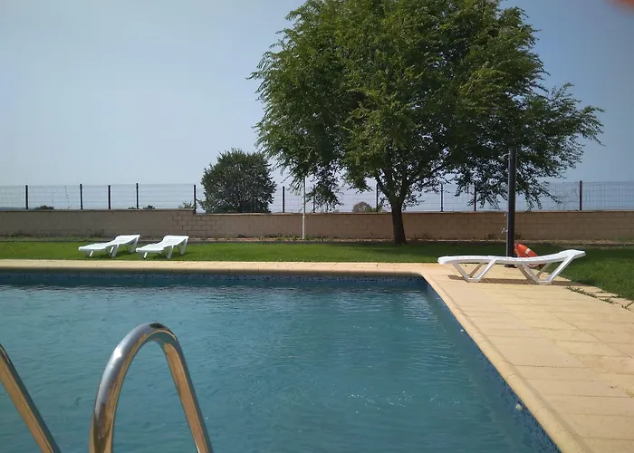 Hotel Alonso De Monroy 3*