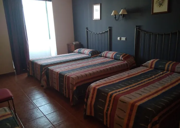 Hotel Alonso De Monroy